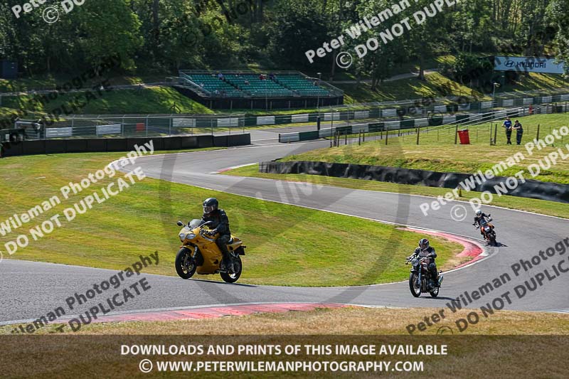 cadwell park;cadwell park photographs;cadwell trackday photographs;enduro digital images;event digital images;eventdigitalimages;peter wileman photography;racing digital images;trackday digital images;trackday photos